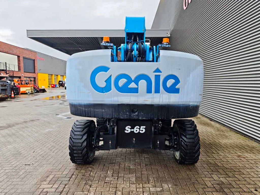 Genie S-65 German Machine!