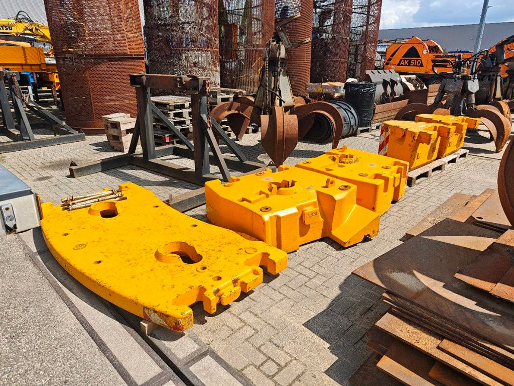Liebherr LTM 1090-4.1 8x8