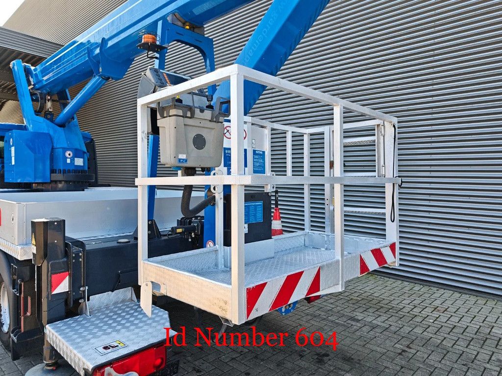 MAN 4x2 Ruthmann T230.1