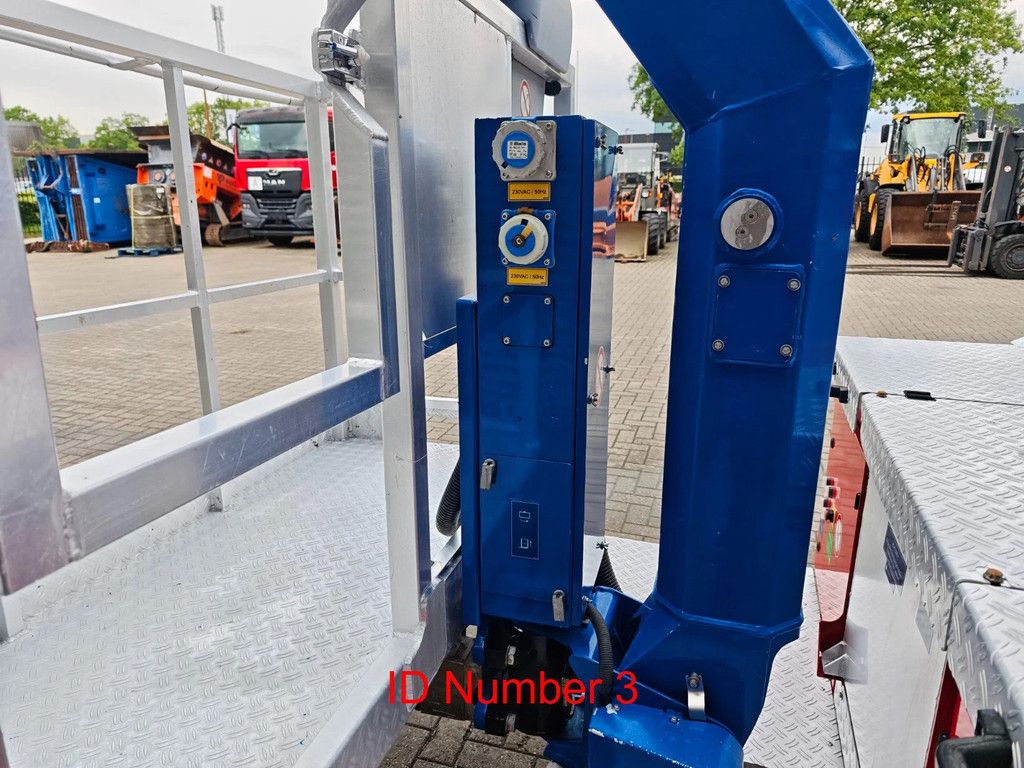 MAN 4x2 Palfinger P300KS