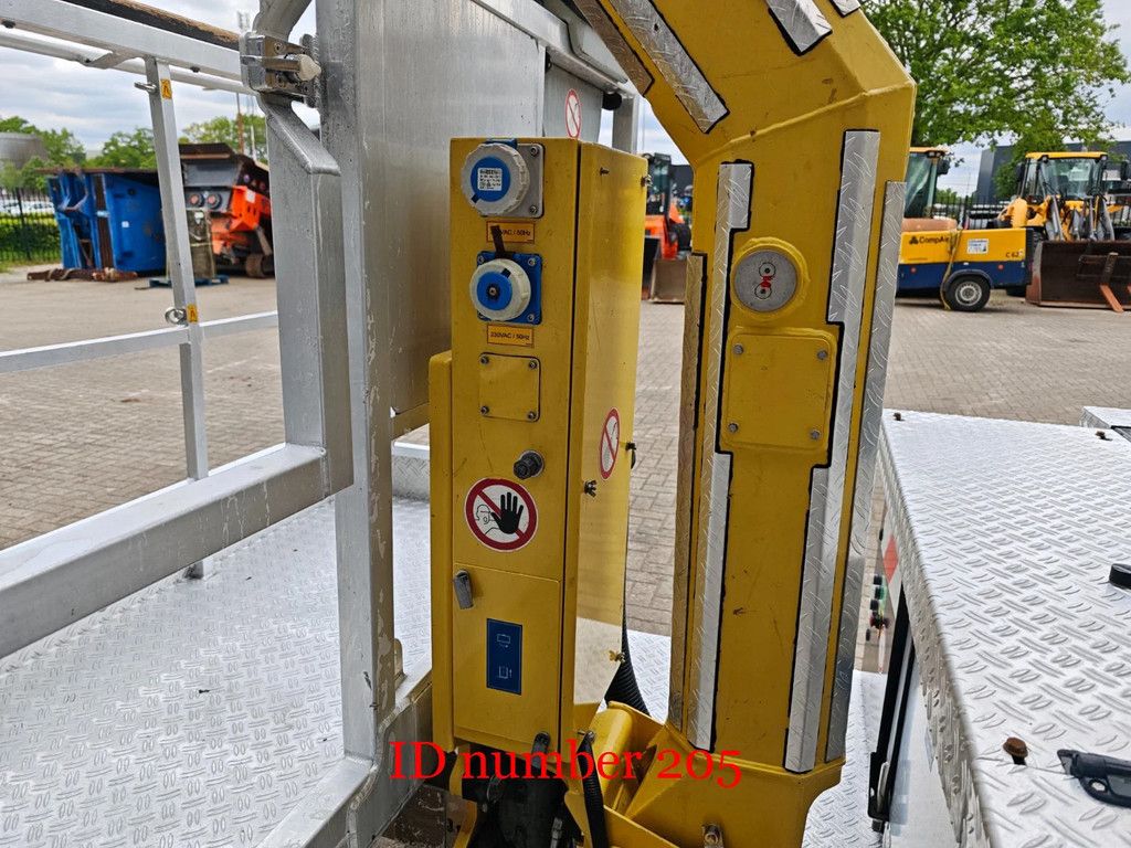 MAN 4x2 Palfinger P300KS