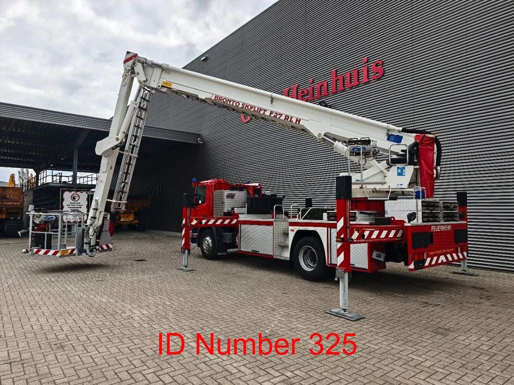 Scania G 340 4x2 Bronto Skylift F27HDT 2000