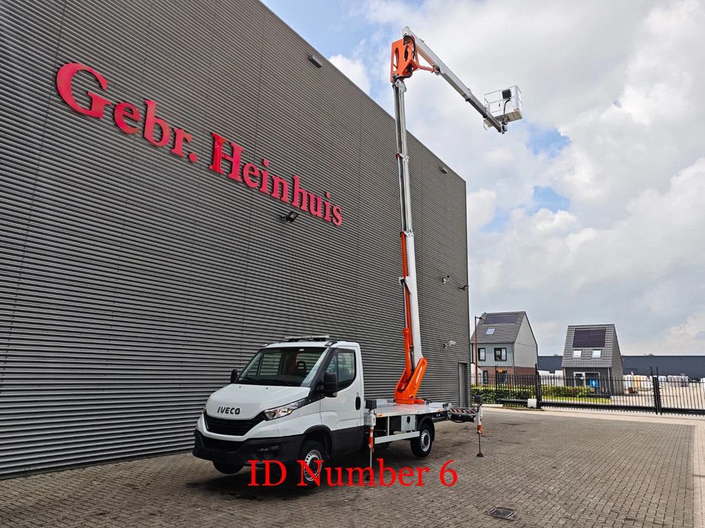 Iveco 35-140 Multitel MX 250