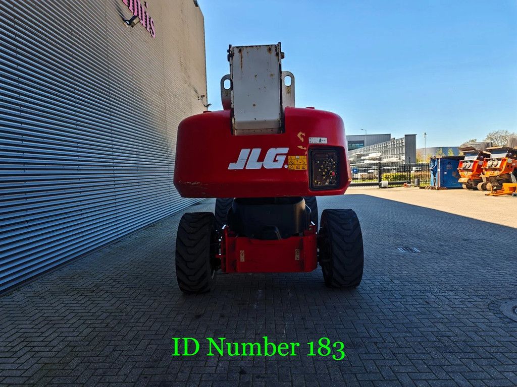 JLG 1350 SJP