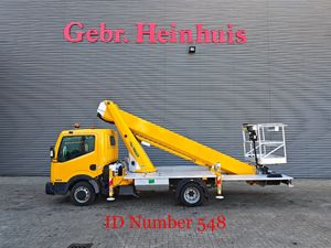 Nissan 35.12 NT400 Palfinger P220B