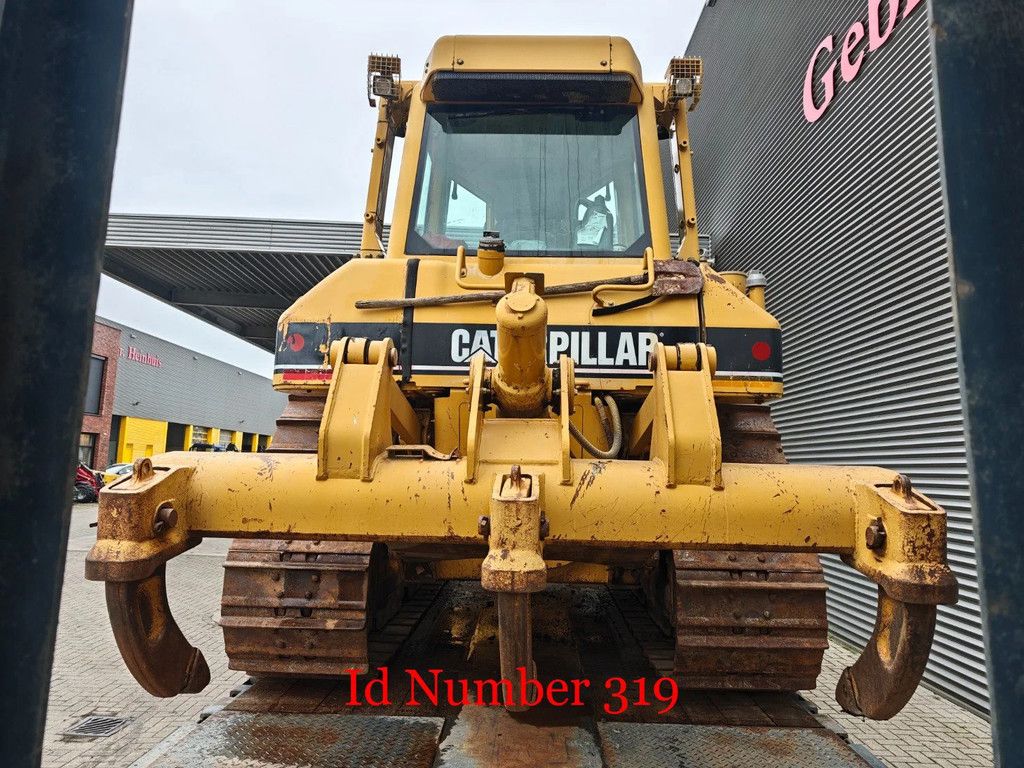 Caterpillar D6N XL