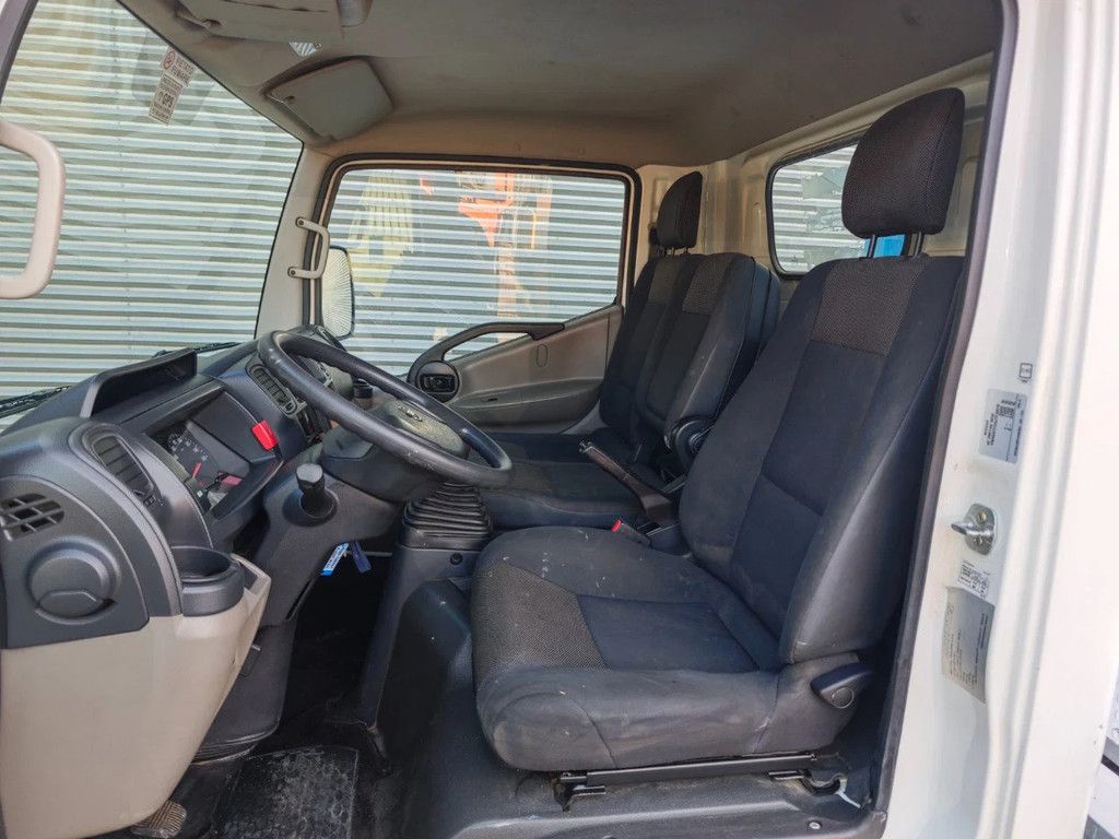 Nissan 35.13 NT400 Multitel MX210