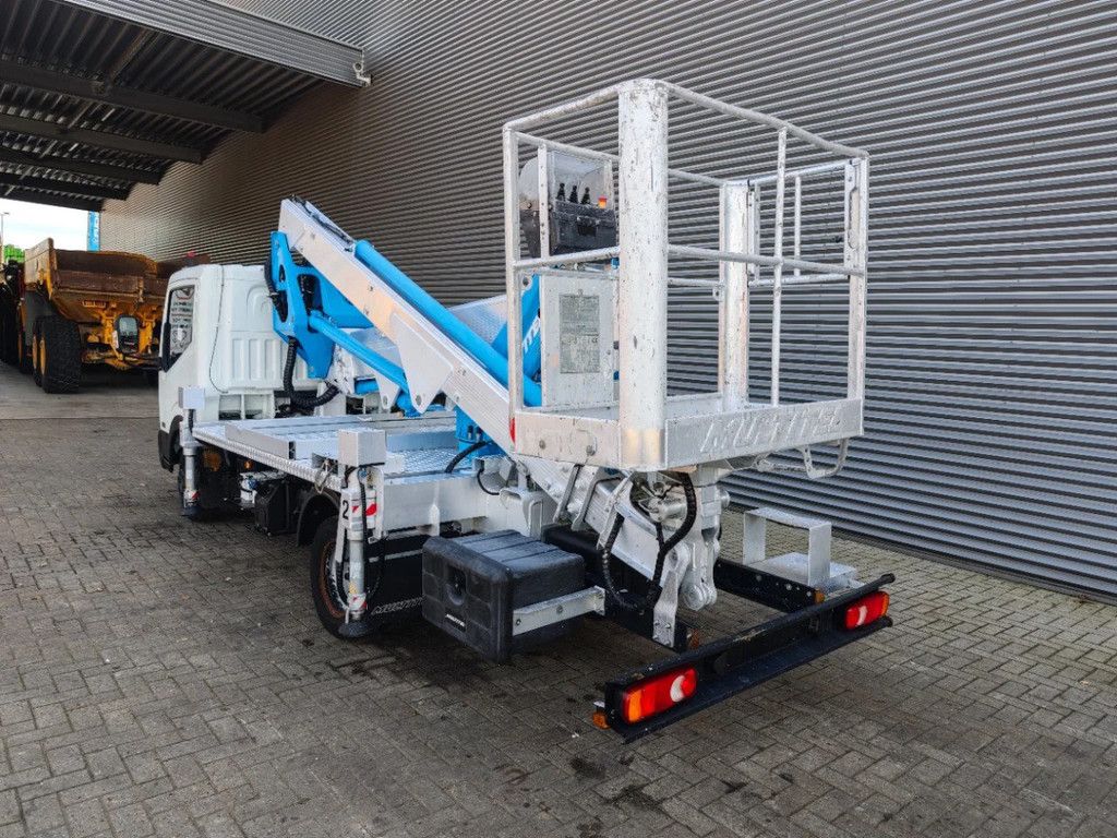 Nissan 35.13 NT400 Multitel MX210