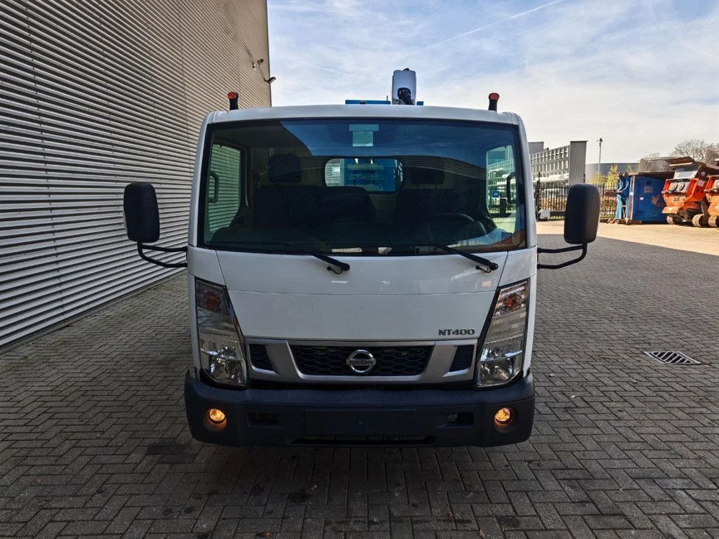 Nissan 35.13 NT400 Multitel MX210