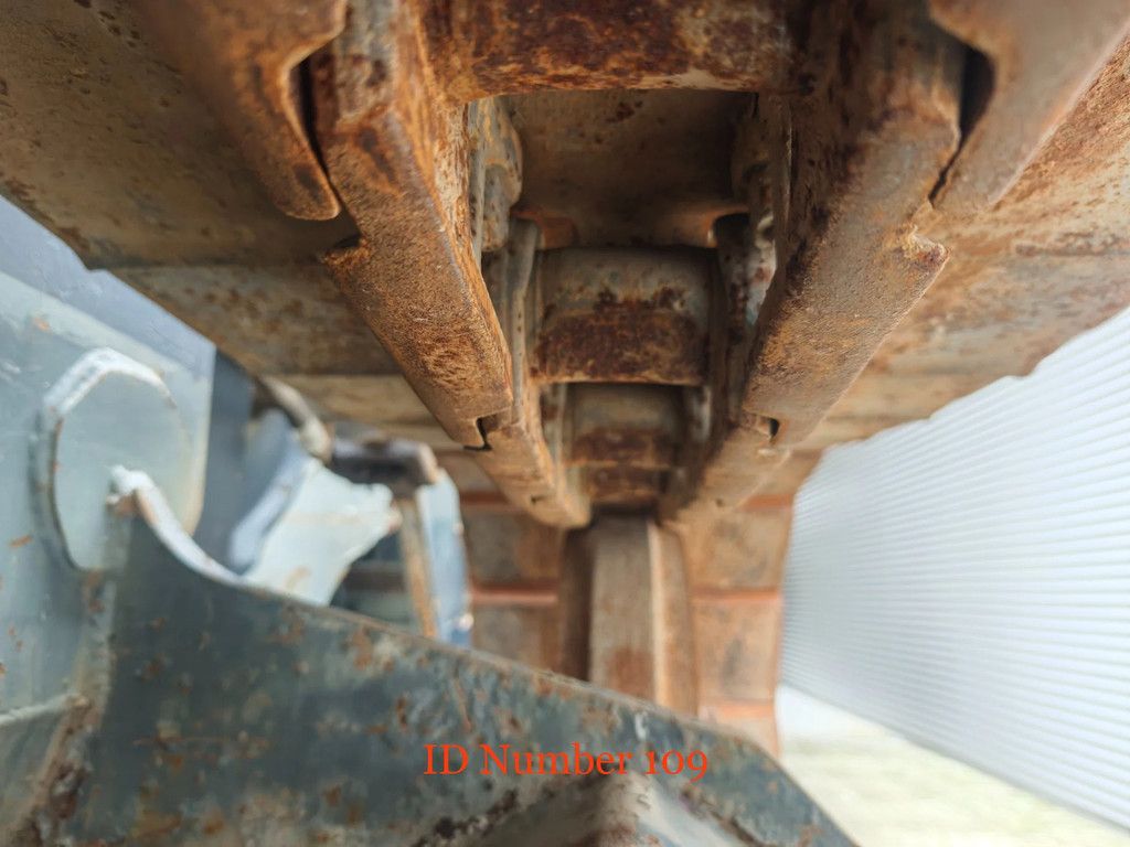 Liebherr LR 614