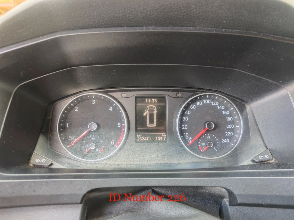 Volkswagen Caravelle 2.0 TDI 8 Persons!