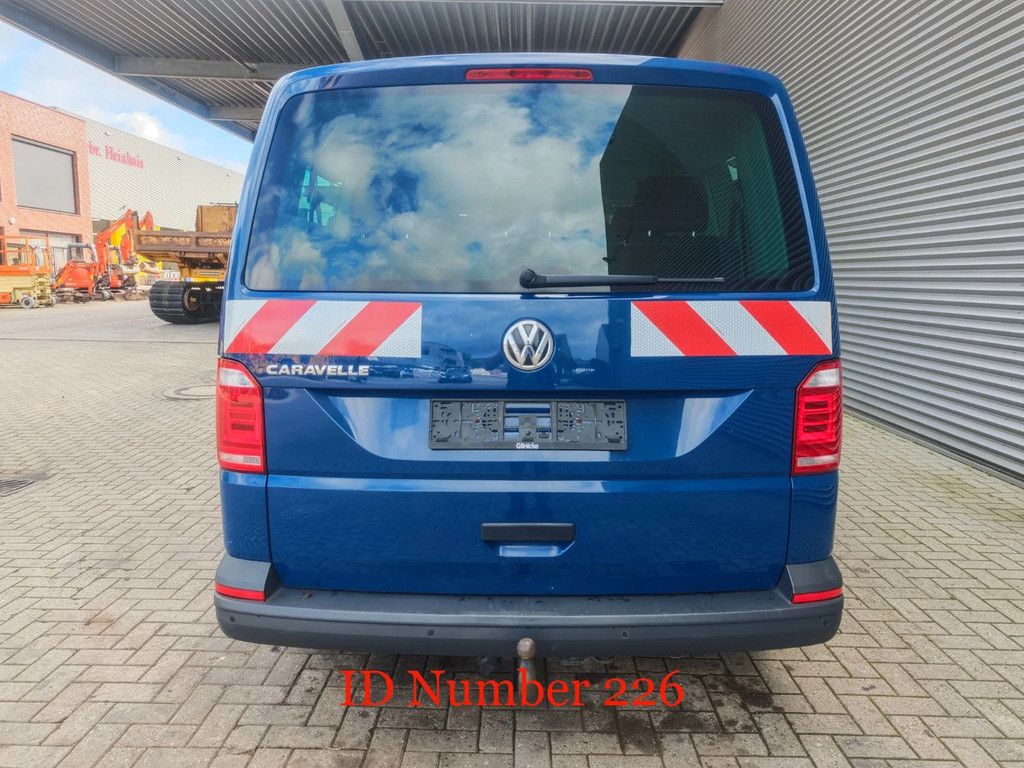 Volkswagen Caravelle 2.0 TDI 8 Persons!
