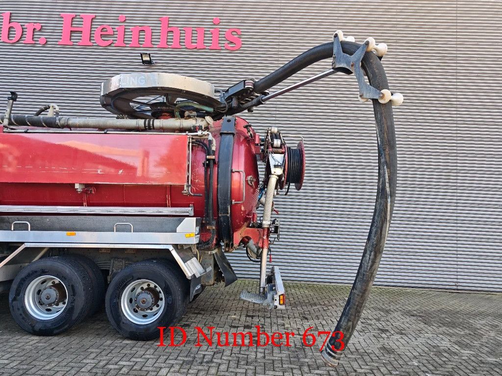 Mercedes-Benz 6x4 Kaiser Aquastar 11.000 Liter