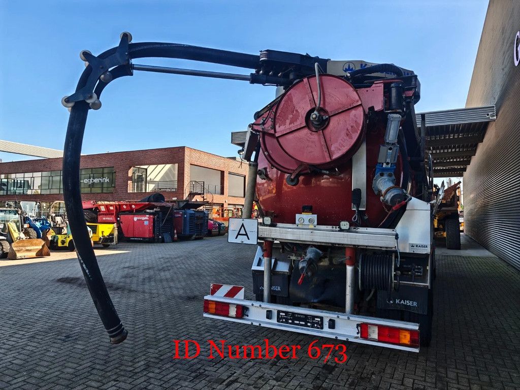 Mercedes-Benz 6x4 Kaiser Aquastar 11.000 Liter