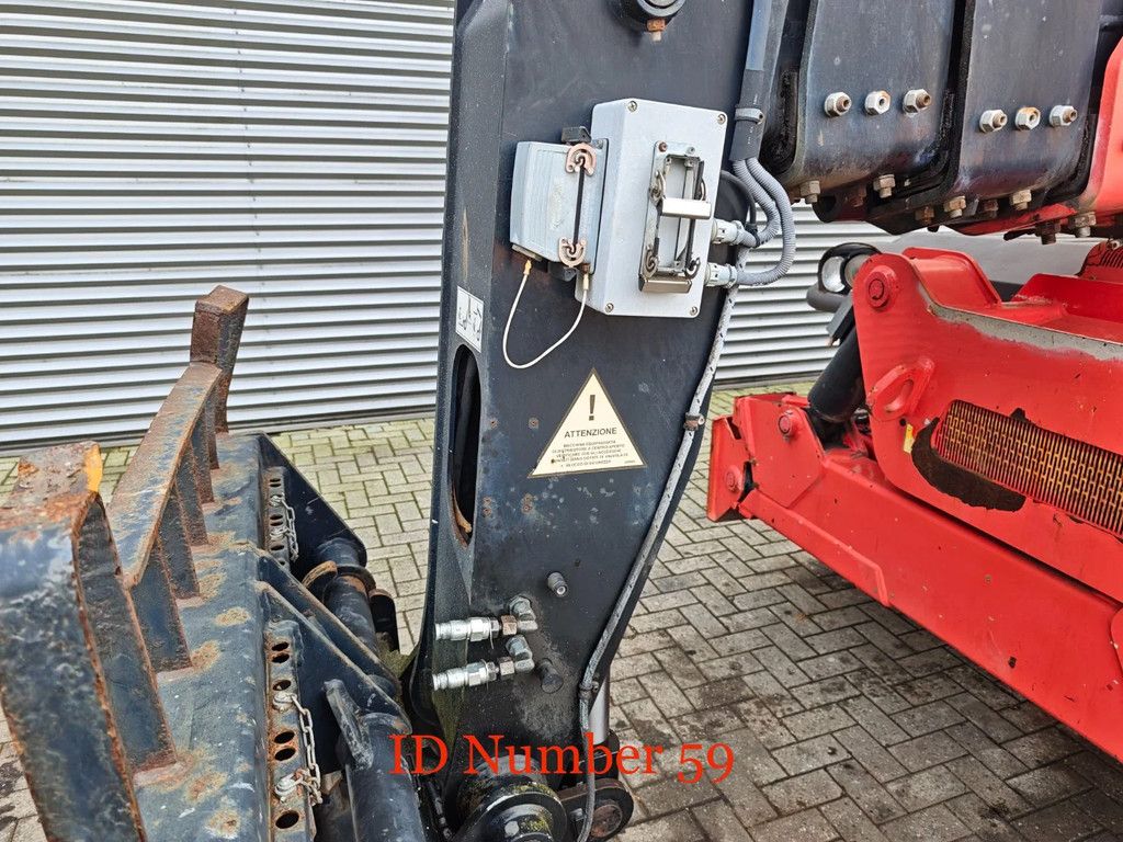 Manitou + Privilege Radio Remote Forks Winch Basket!