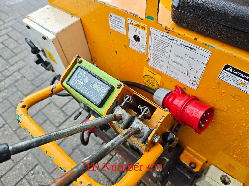 Maeda MC 285 CRME Diesel + Electric!