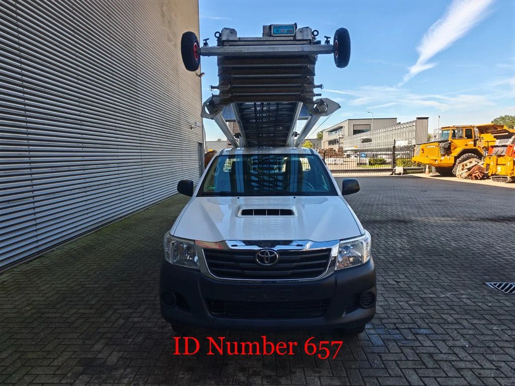 Toyota 4x2 Klaas Shorty 25