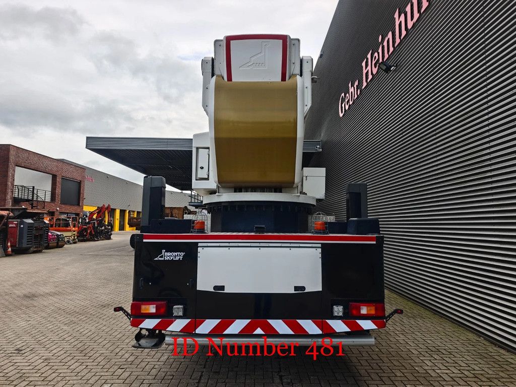 Volvo 340 6x2 Bronto S50XDT